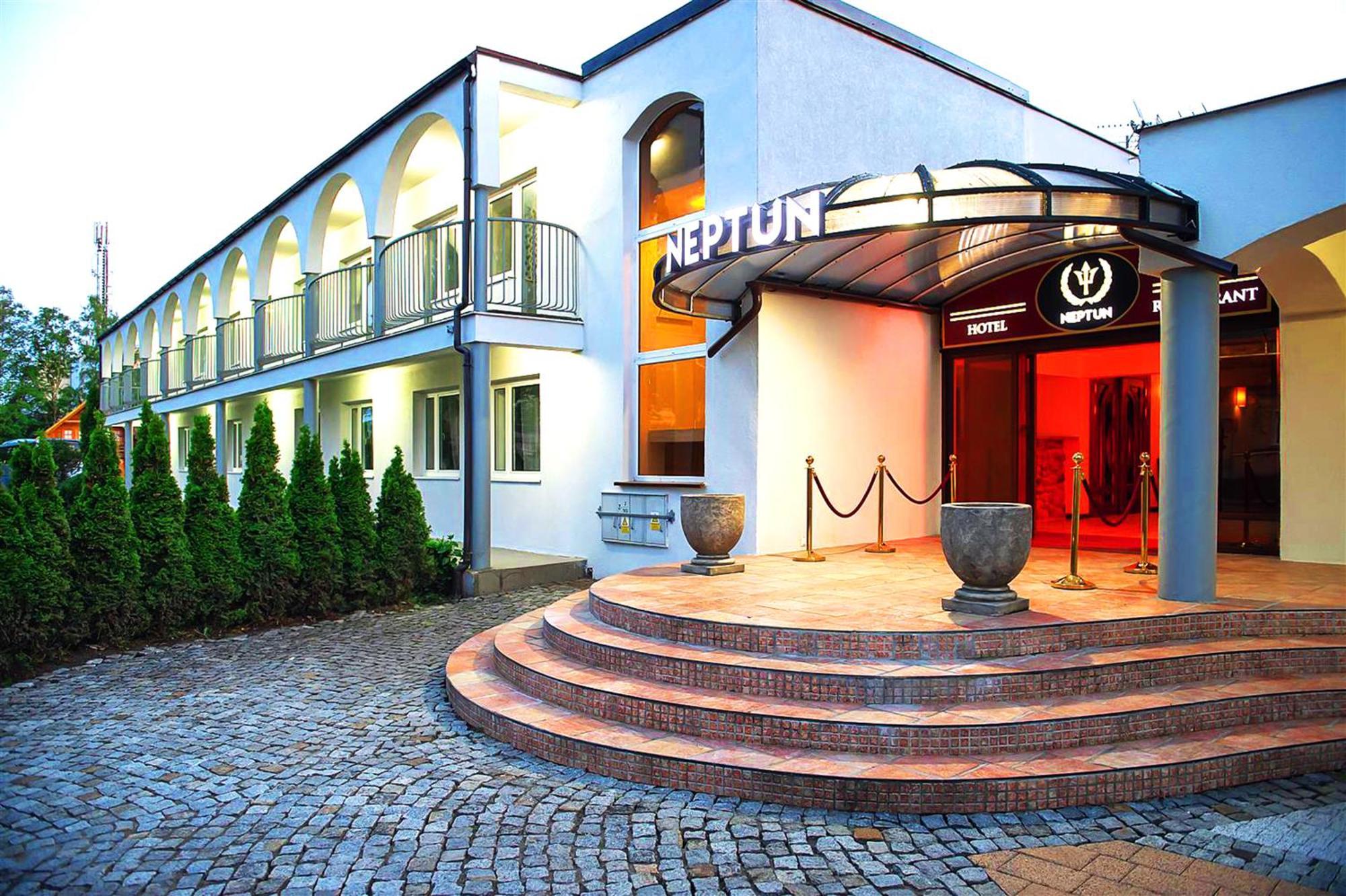 Hotel Neptun Jastrzębia Góra Buitenkant foto