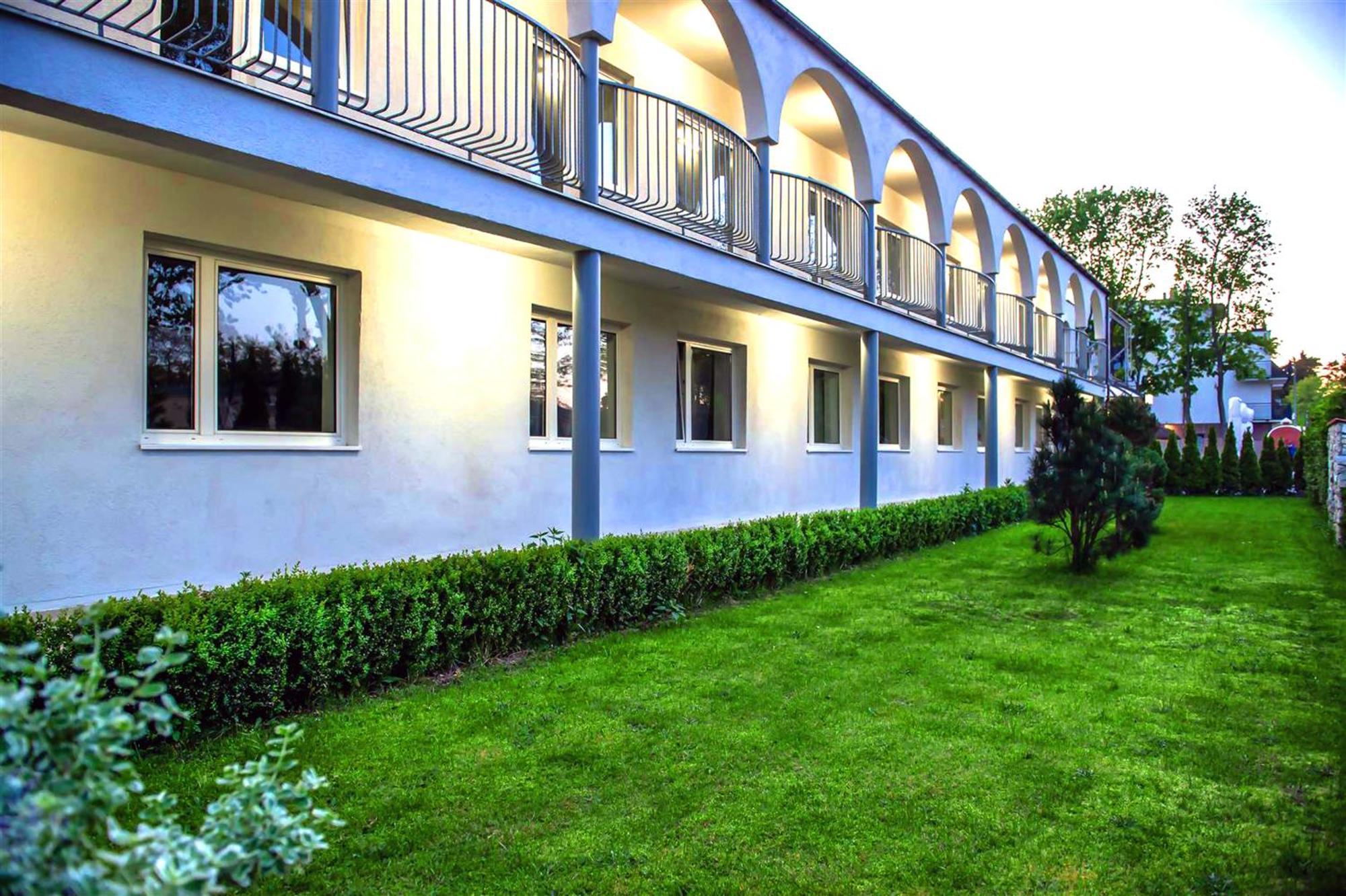Hotel Neptun Jastrzębia Góra Buitenkant foto