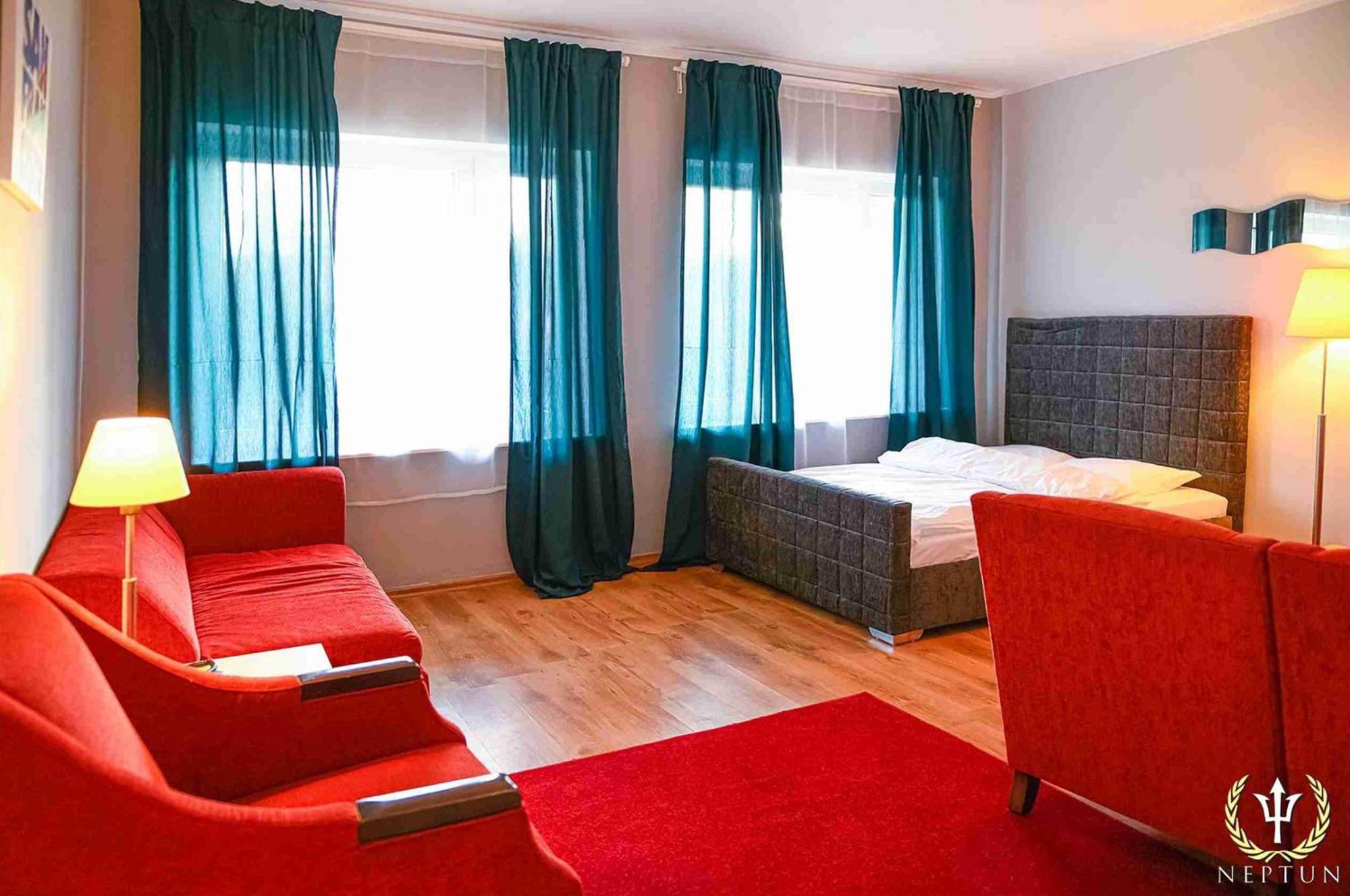 Hotel Neptun Jastrzębia Góra Buitenkant foto